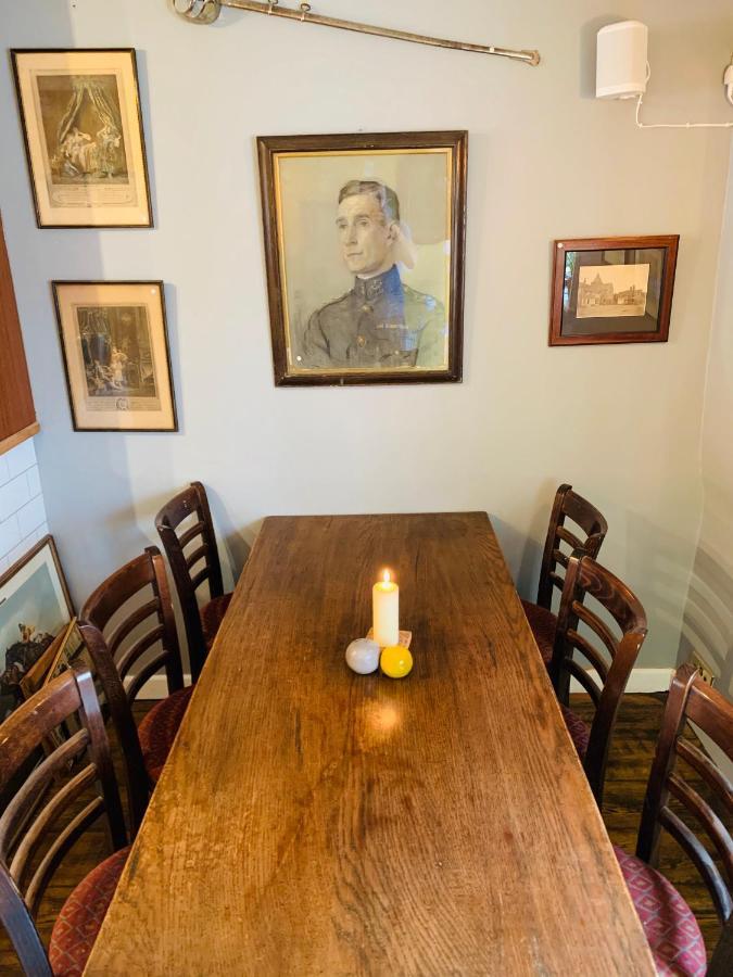 The Swan Inn Midhurst Εξωτερικό φωτογραφία
