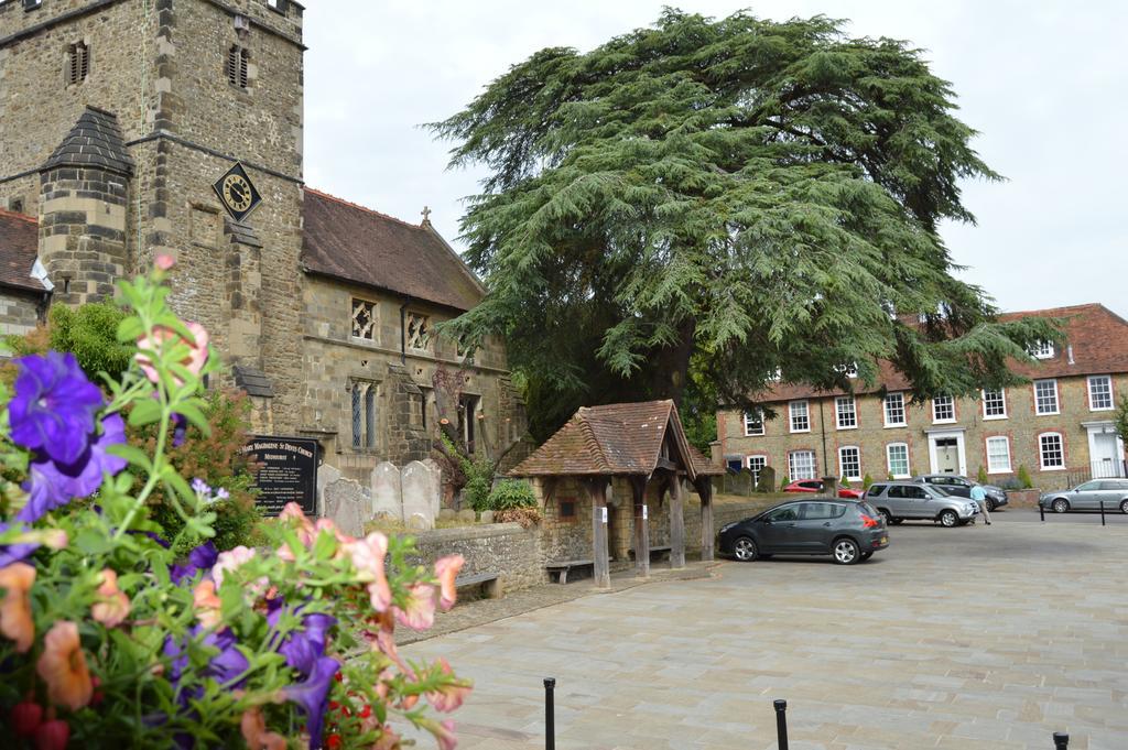 The Swan Inn Midhurst Εξωτερικό φωτογραφία